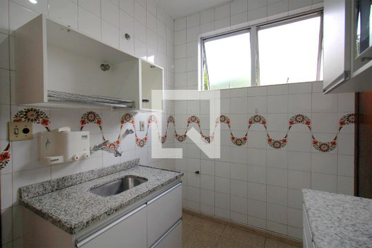 Cozinha de apartamento à venda com 3 quartos, 95m² em Santo Agostinho, Belo Horizonte