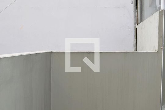 Varanda de casa para alugar com 2 quartos, 100m² em Perdizes, São Paulo