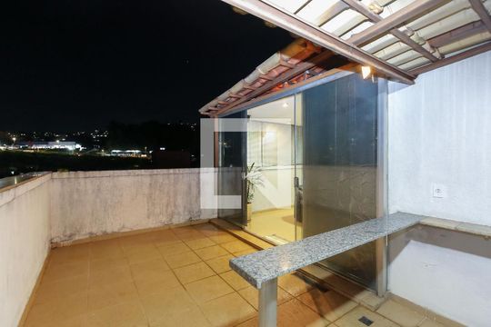 COBERTURA de apartamento à venda com 3 quartos, 150m² em Alto Caiçaras, Belo Horizonte