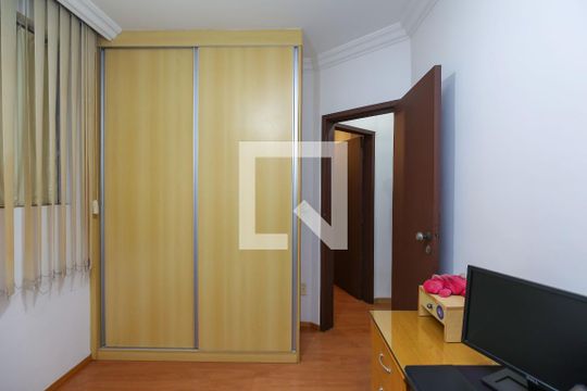 Quarto 2 de apartamento à venda com 3 quartos, 150m² em Alto Caiçaras, Belo Horizonte