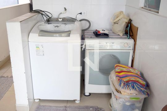 Área de Serviço de casa à venda com 2 quartos, 210m² em Perdizes, São Paulo