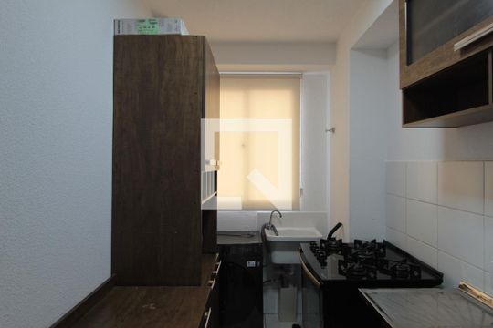 Cozinha e Área de Serviço de apartamento à venda com 2 quartos, 50m² em Jardim Guanabara, Belo Horizonte
