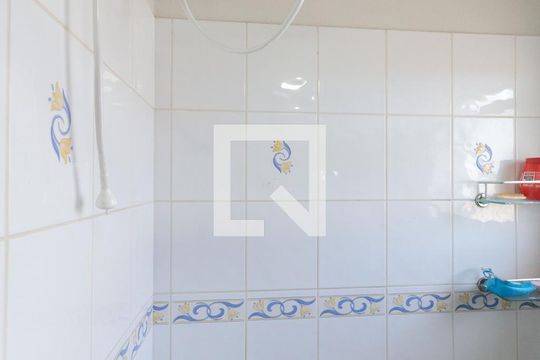 Banheiro da Suíte- 3 andar de casa de condomínio para alugar com 3 quartos, 110m² em Humaitá, Porto Alegre