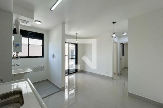 Apartamento para alugar com 2 quartos, 37m² em Vila Marina, São Paulo