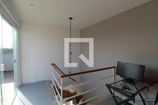 Segundo andar de apartamento à venda com 2 quartos, 114m² em Taquara, Rio de Janeiro