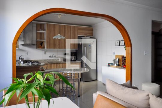 Sala de casa de condomínio à venda com 3 quartos, 230m² em Nonoai, Porto Alegre