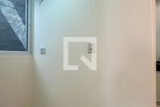 Área de Serviço de apartamento para alugar com 1 quarto, 30m² em Jardim Maristela, São Paulo