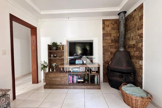 Sala de casa à venda com 3 quartos, 159m² em Campestre, São Leopoldo