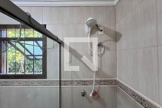 Banheiro de casa à venda com 3 quartos, 159m² em Campestre, São Leopoldo