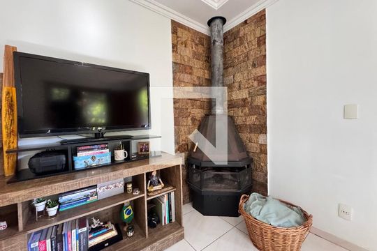 Sala de casa à venda com 3 quartos, 159m² em Campestre, São Leopoldo