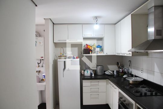 Cozinha de apartamento à venda com 4 quartos, 124m² em Vila Augusta, Guarulhos