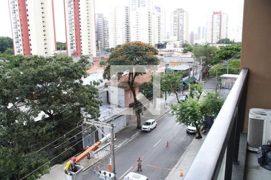 Vista da Rua de kitnet/studio para alugar com 1 quarto, 33m² em Cambuci, São Paulo