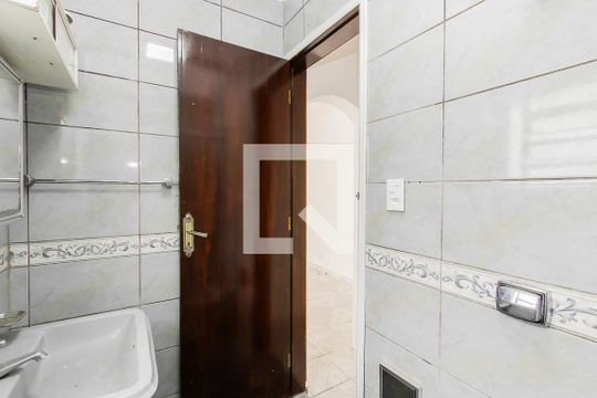 Área comum de casa à venda com 4 quartos, 330m² em Cidade Antônio Estêvão de Carvalho, São Paulo