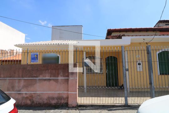 Fachada de casa à venda com 3 quartos, 225m² em Jardim Vila Formosa, São Paulo