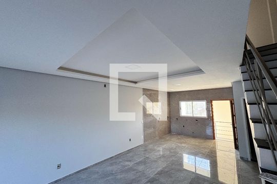Sala de casa à venda com 3 quartos, 152m² em Campestre, São Leopoldo