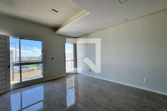 Sala de casa à venda com 3 quartos, 129m² em Campestre, São Leopoldo