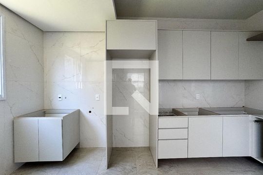 Cozinha  de casa à venda com 3 quartos, 129m² em Campestre, São Leopoldo