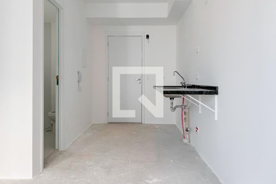 Cozinha de kitnet/studio à venda com 1 quarto, 21m² em Ipiranga, São Paulo