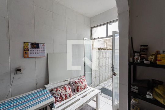 Cozinha de casa à venda com 2 quartos, 60m² em Benfica, Rio de Janeiro