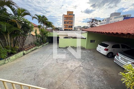Varanda da Sala de casa à venda com 3 quartos, 280m² em Darcy Vargas, Belo Horizonte
