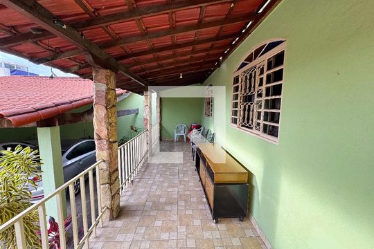 Varanda da Sala de casa à venda com 3 quartos, 280m² em Darcy Vargas, Belo Horizonte