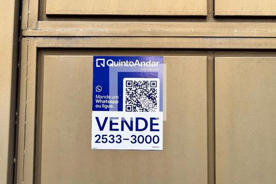 plaquinha instalada de casa à venda com 3 quartos, 280m² em Darcy Vargas, Belo Horizonte
