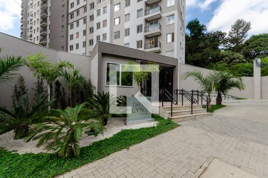 Fachada de apartamento para alugar com 2 quartos, 39m² em Vila Barreto, São Paulo