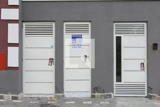 Fachada  de apartamento para alugar com 2 quartos, 40m² em Cidade Líder, São Paulo