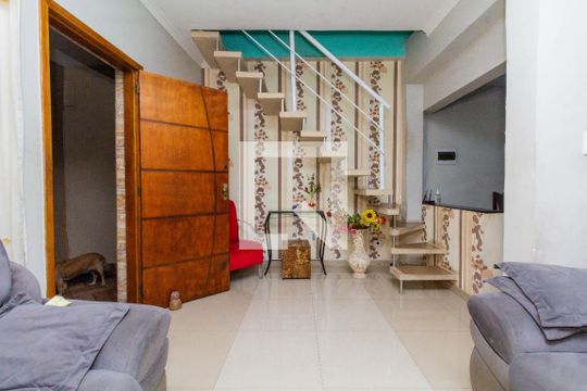 Sala de casa à venda com 4 quartos, 130m² em Conjunto Habitacional Padre Jose de Anchieta, São Paulo