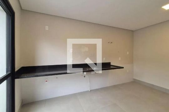 Casa à venda com 3 quartos, 126m² em Vila Formosa, São Paulo