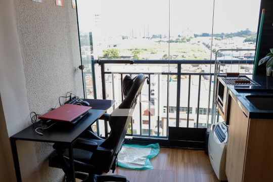 Sacada de apartamento à venda com 2 quartos, 42m² em Presidente Altino, Osasco