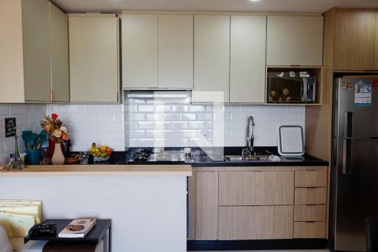 Cozinha de apartamento à venda com 2 quartos, 42m² em Presidente Altino, Osasco