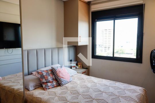 Quarto 1 de apartamento à venda com 2 quartos, 42m² em Presidente Altino, Osasco