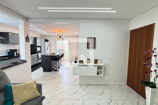 Sala de apartamento à venda com 2 quartos, 263m² em Parque Capuava, Santo André