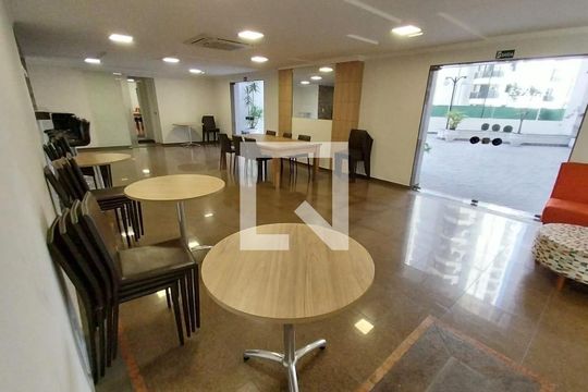 Apartamento para alugar com 4 quartos, 230m² em Santana, São Paulo