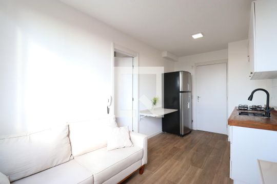 Sala/Cozinha de apartamento para alugar com 1 quarto, 30m² em Água Branca, São Paulo