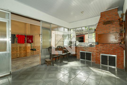 Edícula de casa à venda com 3 quartos, 150m² em Sarandi, Porto Alegre
