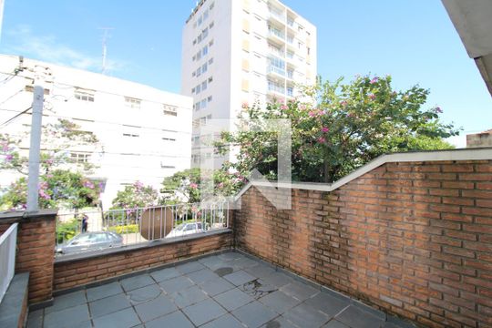 Quintal de casa à venda com 3 quartos, 271m² em Santana, São Paulo