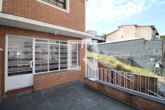 Quintal de casa à venda com 3 quartos, 271m² em Santana, São Paulo