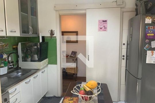 Apartamento à venda com 2 quartos, 73m² em Moema, São Paulo