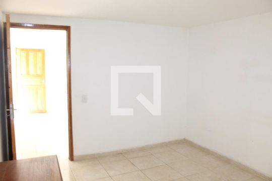 Sala de casa para alugar com 1 quarto, 39m² em Granja Carolina, Cotia