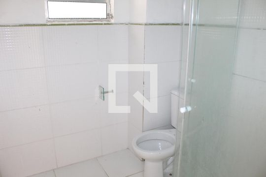 Banheiro de casa para alugar com 1 quarto, 39m² em Granja Carolina, Cotia