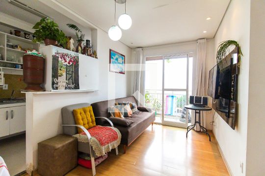 Apartamento para alugar com 2 quartos, 50m² em Vila Monte Santo, São Paulo