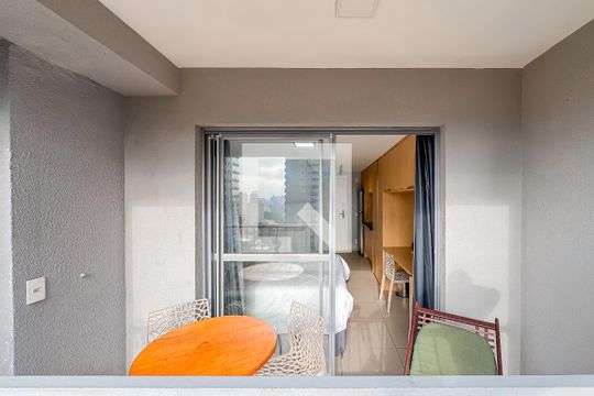 Varanda de kitnet/studio para alugar com 1 quarto, 25m² em Vila Mariana, São Paulo