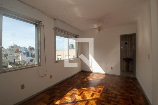 Kitnet/Studio à venda com 1 quarto, 28m² em Centro Histórico, Porto Alegre