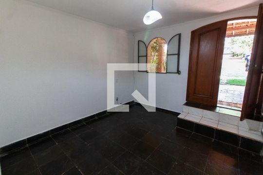 Sala de casa à venda com 2 quartos, 100m² em Fazenda Santa Cândida, Campinas