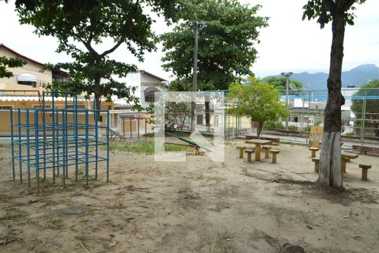 Área comum - Playground de casa de condomínio à venda com 3 quartos, 600m² em Taquara, Rio de Janeiro