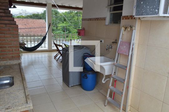 Área de Serviço de casa de condomínio à venda com 3 quartos, 600m² em Taquara, Rio de Janeiro