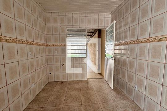 Cozinha de casa para alugar com 2 quartos, 60m² em Santos Dumont, São Leopoldo