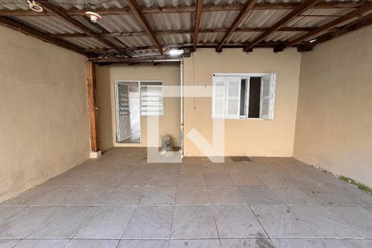 Área comum de casa para alugar com 2 quartos, 60m² em Santos Dumont, São Leopoldo